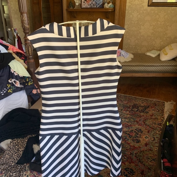 Taylor‎ striped mini. New- never worn - Picture 3 of 4